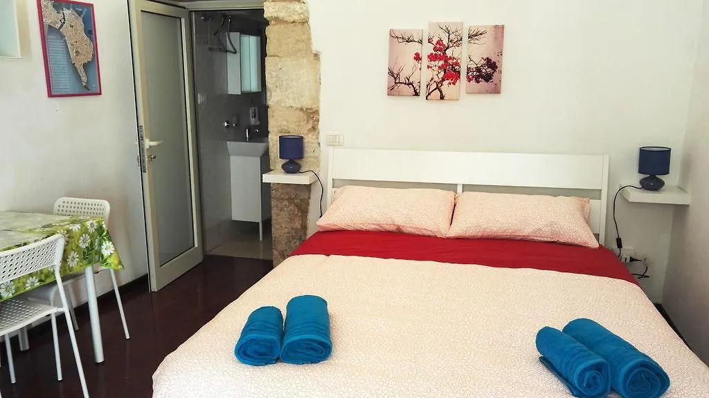 סירקוזה Jasmine Studio By The Sea